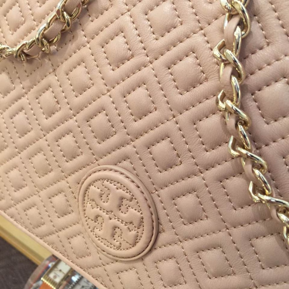 Tory Burch - Picture 4 of 7